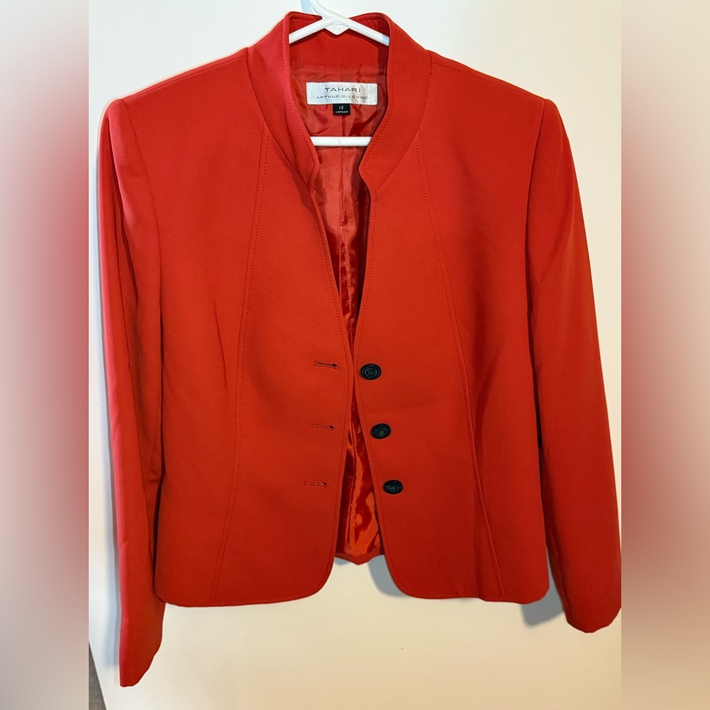 Tahari woman’s orange blazer